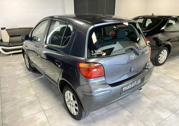 Toyota Yaris cena 14200 przebieg: 175000, rok produkcji 2005 z Koziegłowy małe 232